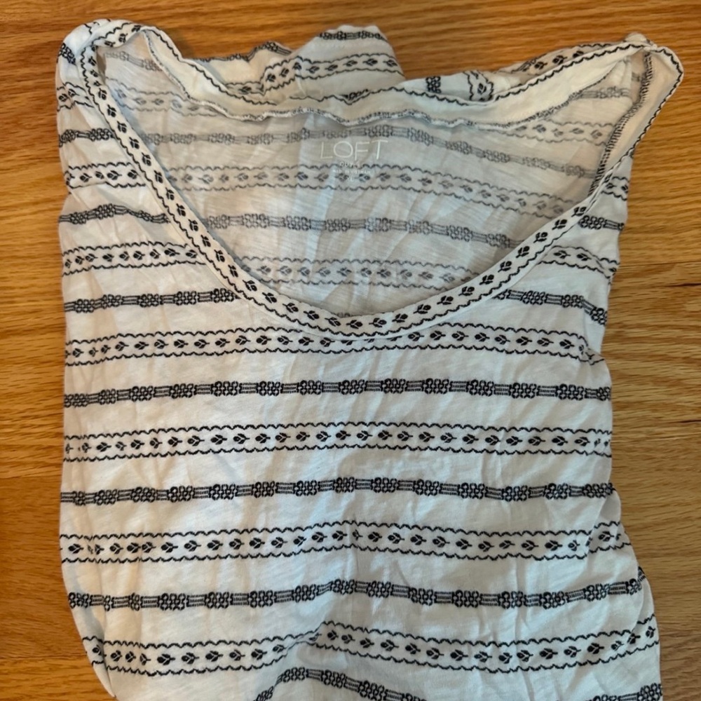 Loft shirt bundle - Picture 2 of 3